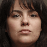 Double Chin Round Face Medium Length Hairstyles That Truly Flatter